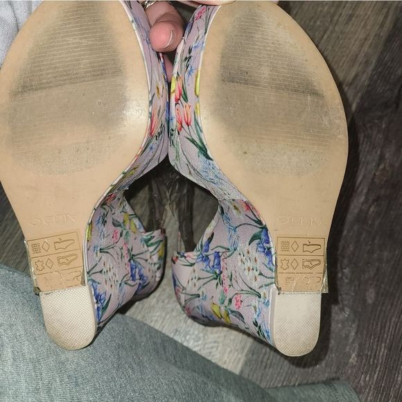 Aldo Spring Floral Fluerinia Wedge Heel Sandals - Picture 11 of 16